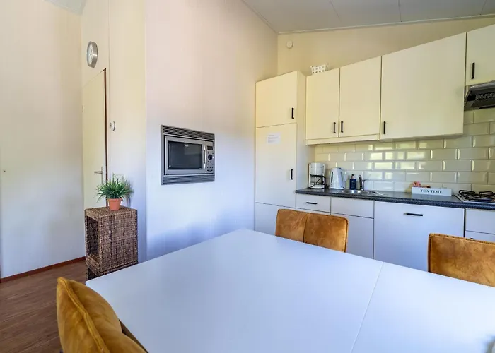 Semesterbostad In Near Veluwe Forest