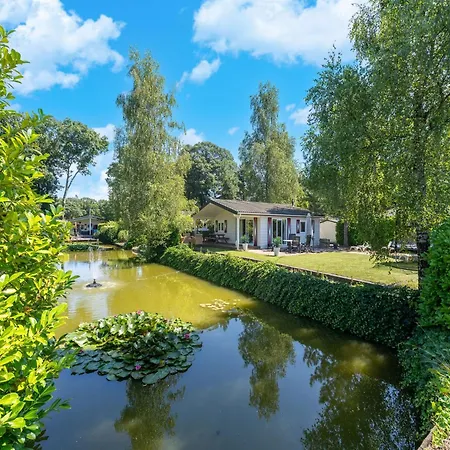 In Near Veluwe Forest Tatil Evi