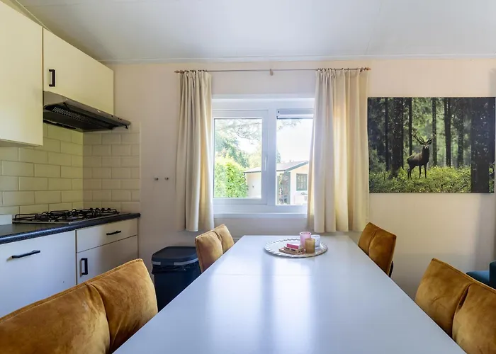 Сasa de vacaciones In Near Veluwe Forest Voorthuizen